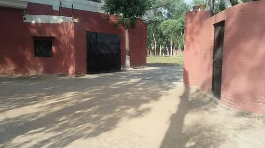 Factory For Sale In Beautiful Raiwind Road