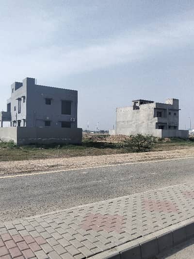 80ft Road Plot Available For Sale