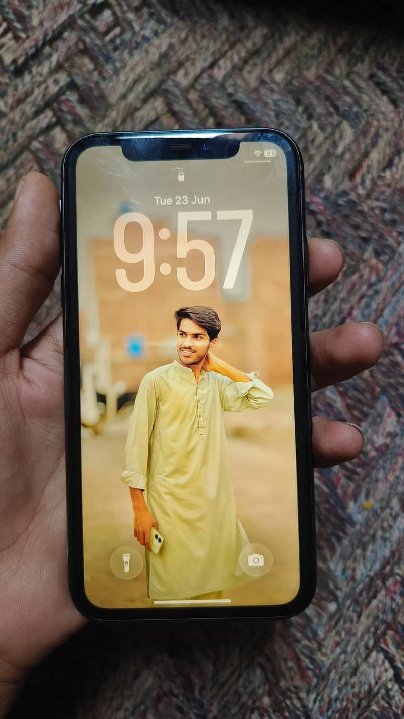 Apple iPhone 11 1