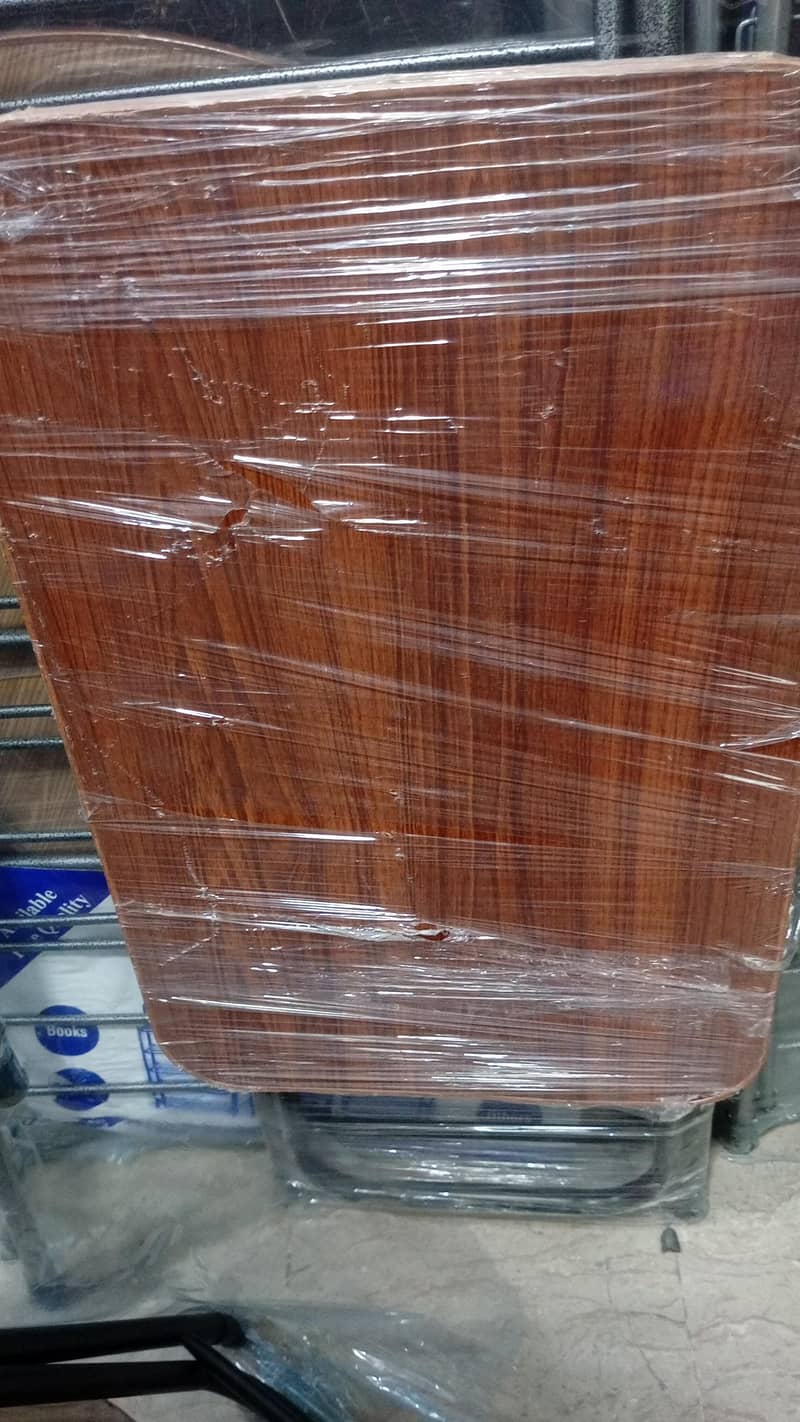 Folding Table 4