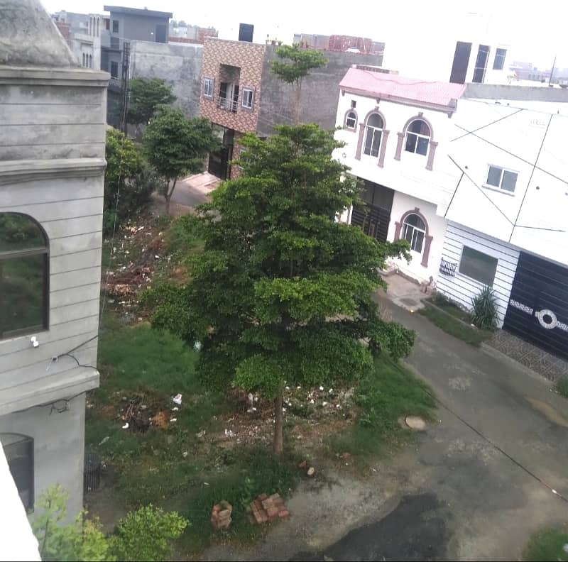 Corner Plot Available For Sale 22