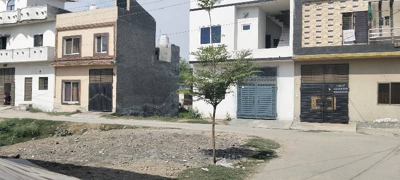 Corner Plot Available For Sale 28