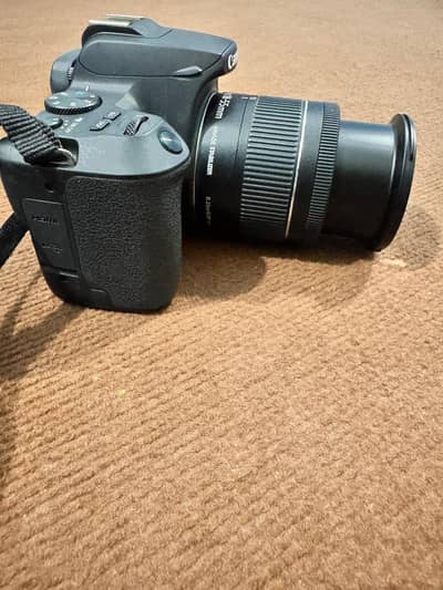 Canon EOS 250D + EF-S 18–55mm IS STM kit lens