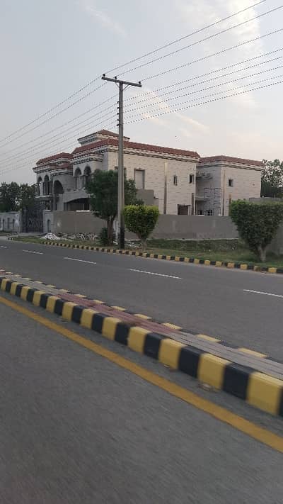 Prominently-Located Residential Plot Available In Sadat Cooperative Housing Society (College Town) For sale