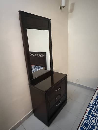 Wooden dressing table
