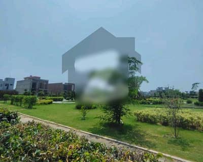 Ideal Residential Plot For sale In Paragon City