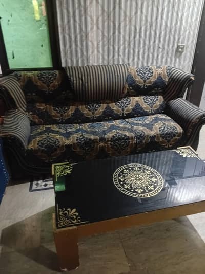 aik sofa set for sale.