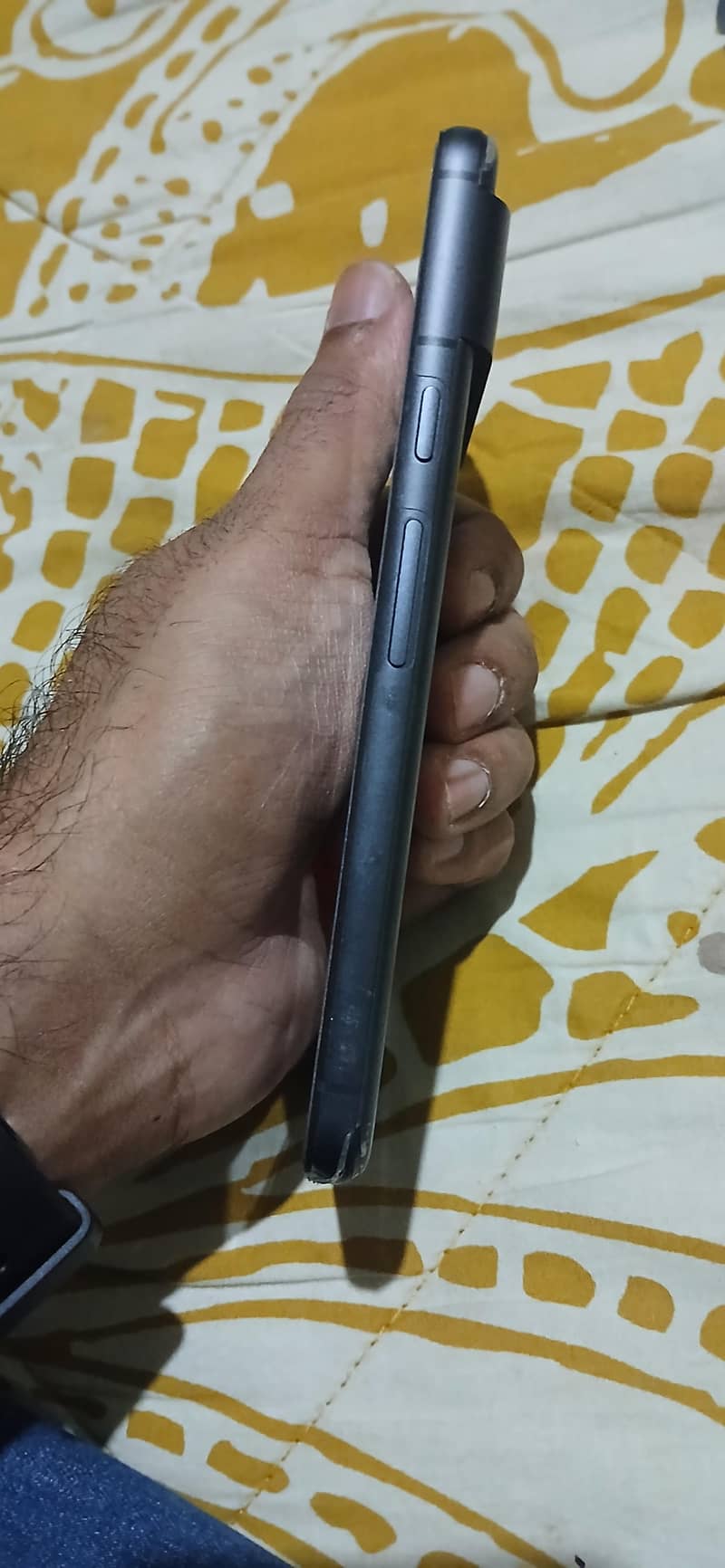 Google Pixel 8 2