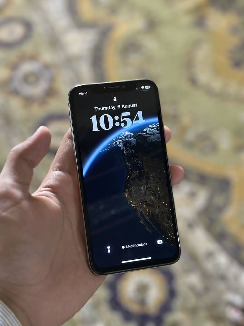 Apple iPhone X 0