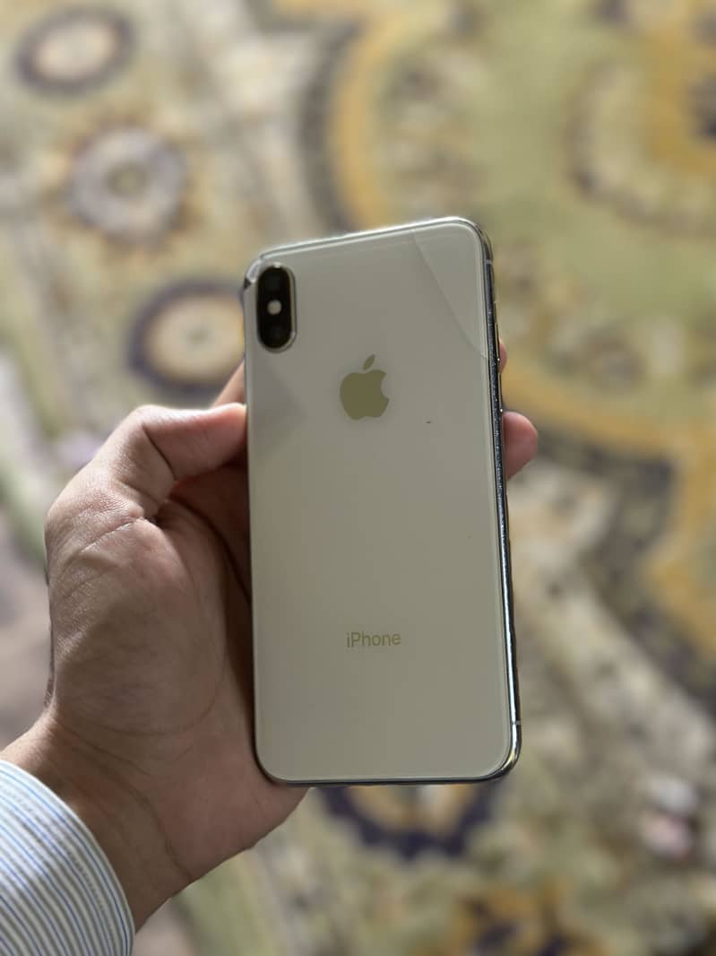 Apple iPhone X 6