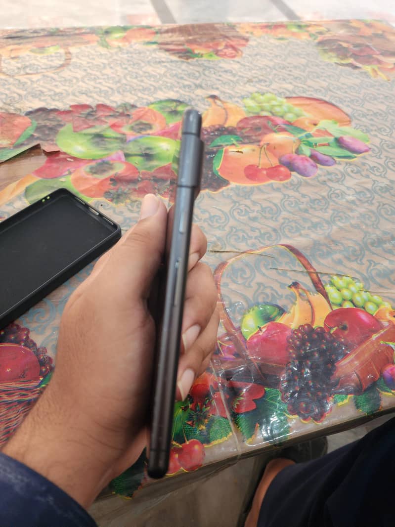 Google Pixel 7 3