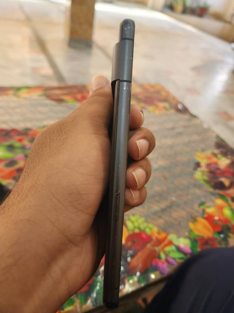 Google Pixel 7 5
