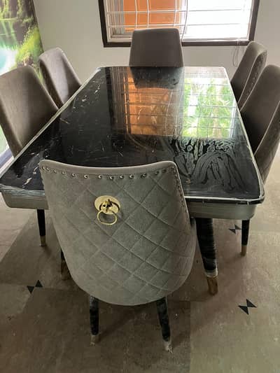 dinning table