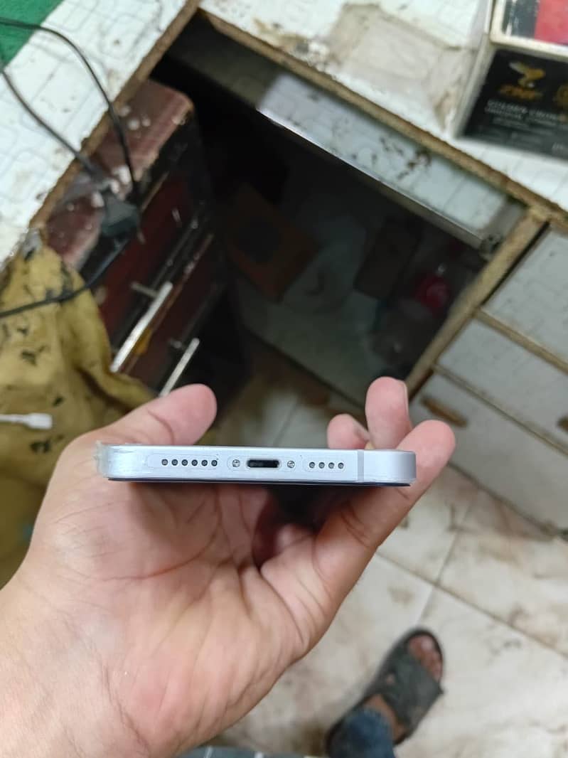 Apple iPhone 14 plus 1