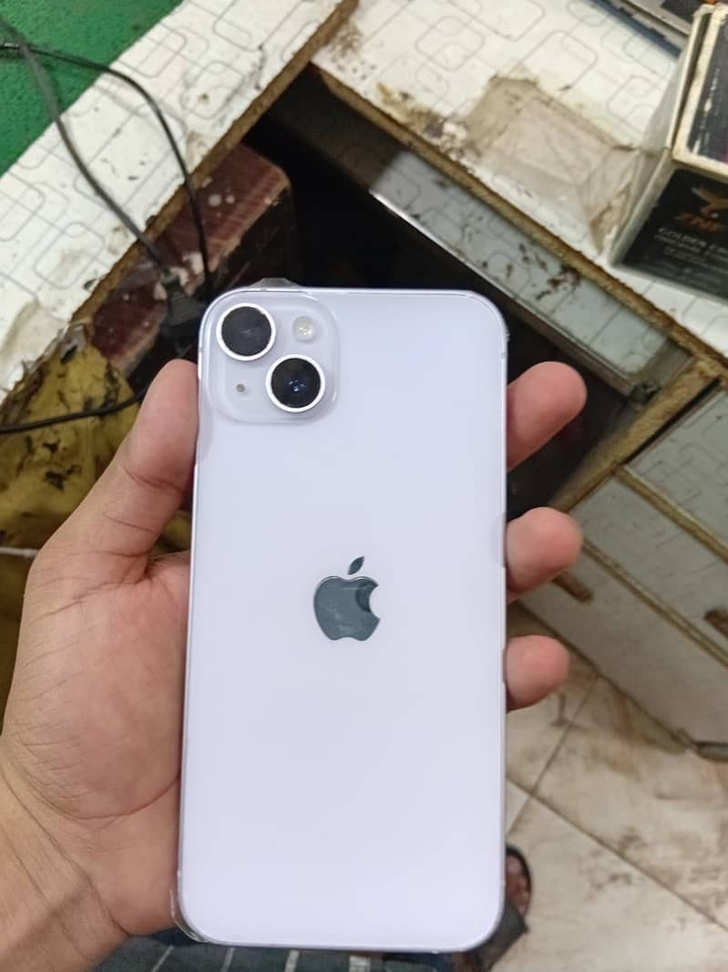 Apple iPhone 14 plus 3