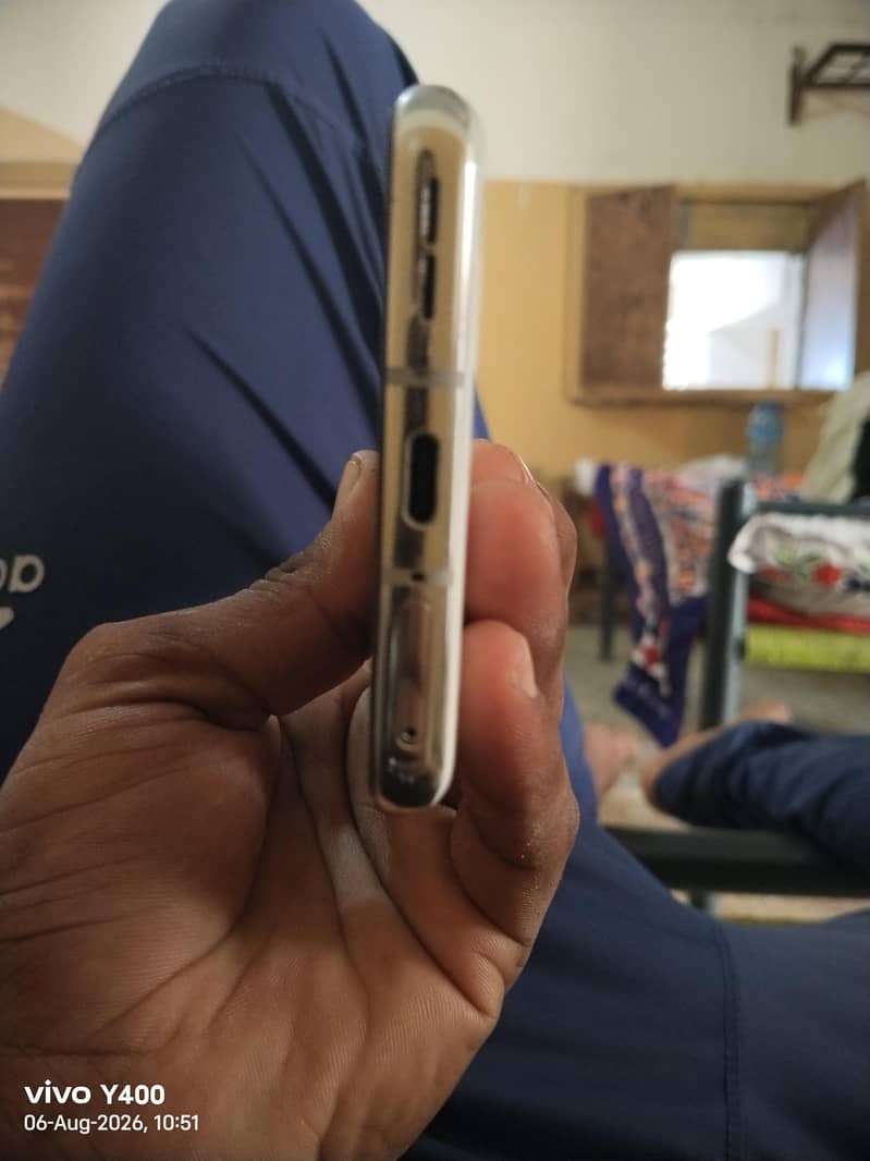 One Plus 10 Pro 5