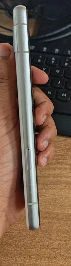 Google Pixel 7a 3