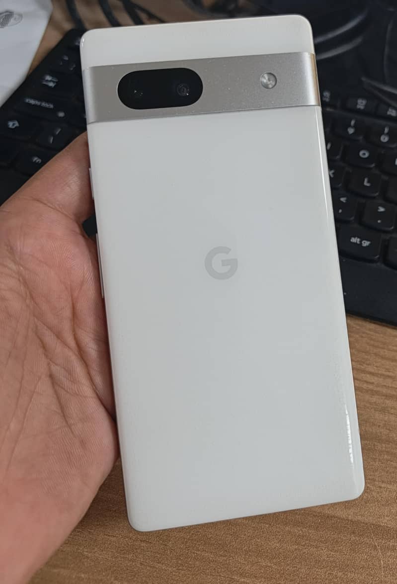 Google Pixel 7a 4