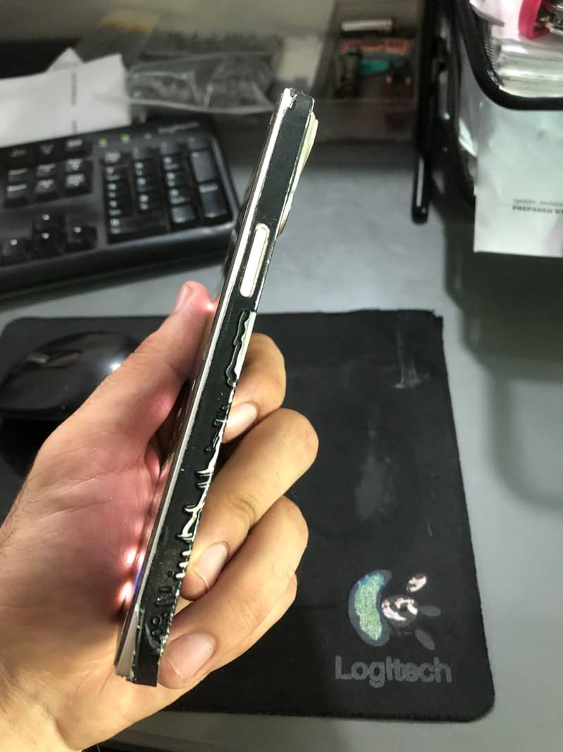 Apple iPhone 14 1