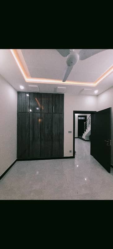 4 Marla Like A Brand New Luxury Tile Flooring House Prime Location For Rent