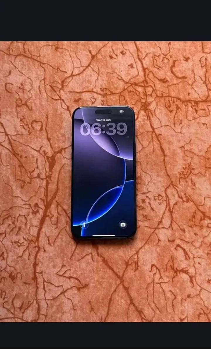 iPhone 16 Pro Max 3
