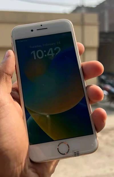 Apple iPhone 7