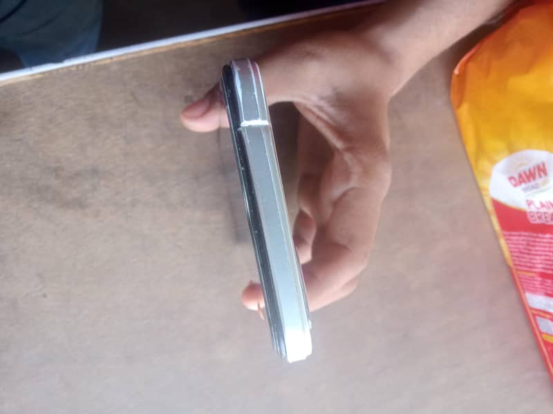 Infinix Note 11 0