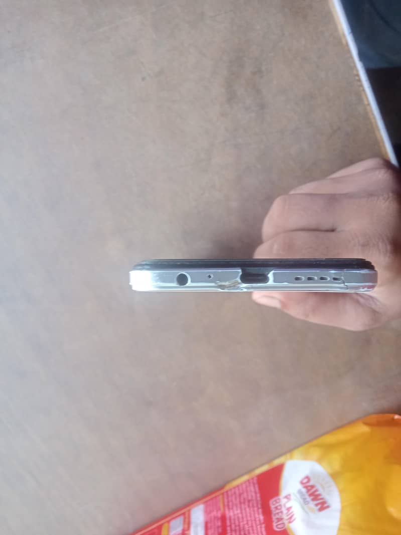 Infinix Note 11 1
