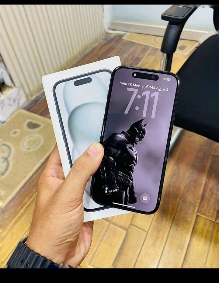 Apple iPhone 15 Pro 2