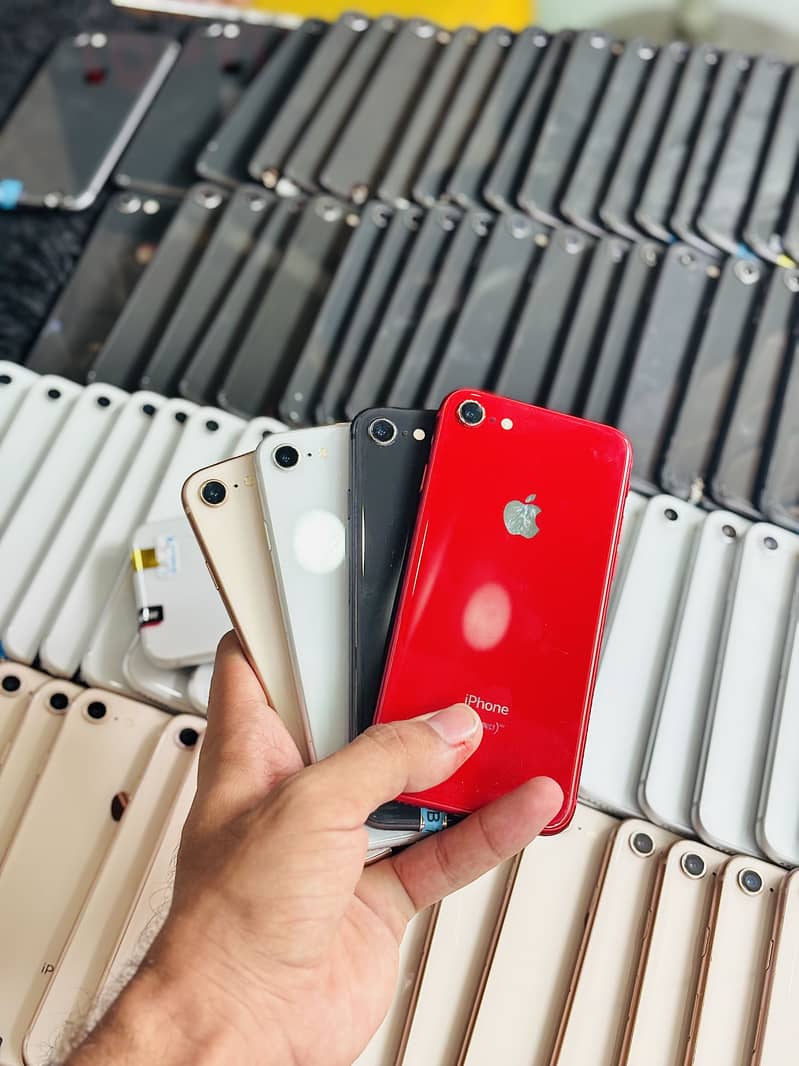 Apple iPhone 8 1