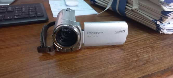 Panasonic HDC-25