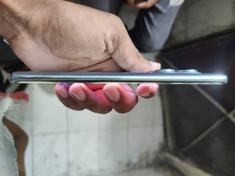 Xiaomi Redmi Note 14 Pro 1