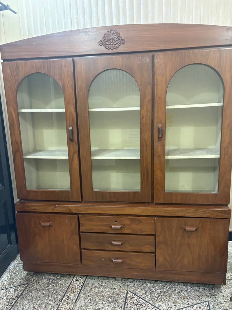 Good condition showcase 10/10 0
