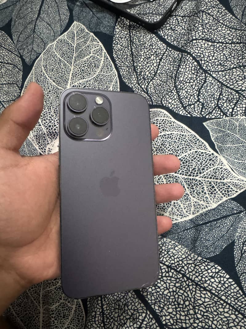 Apple iPhone 14 Pro Max 2
