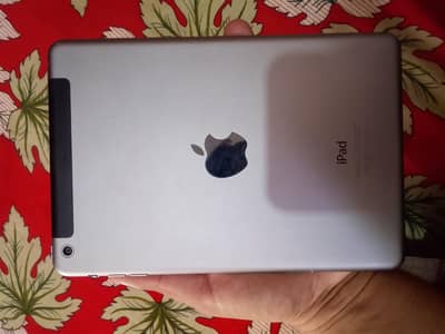 Ipad mini 2 (32 gb urgent sale )