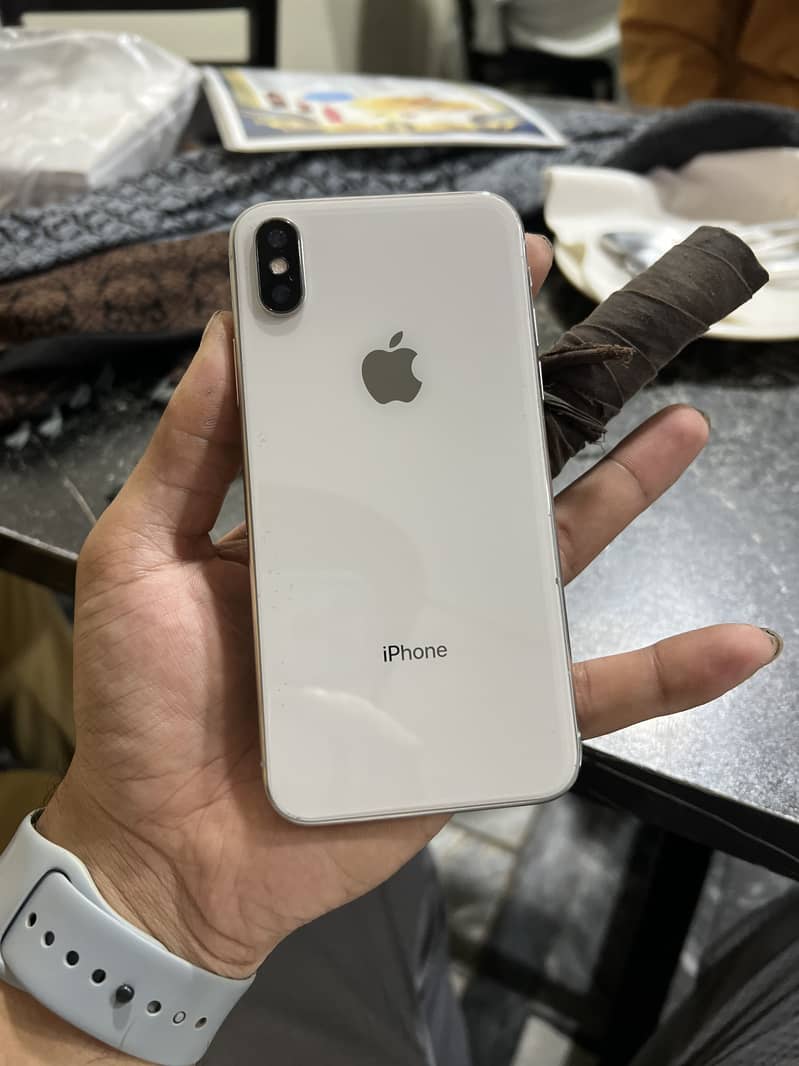 Apple iPhone X 0