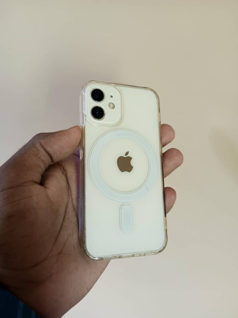 iPhone 12 mini 1