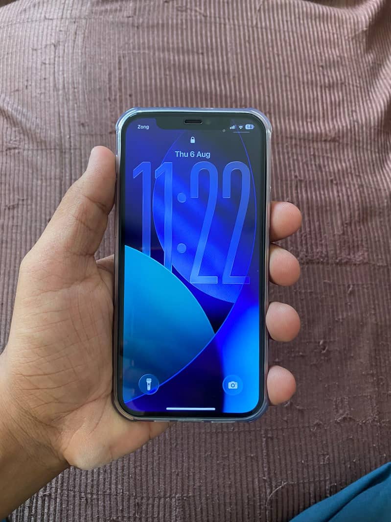 Apple iPhone 12 0