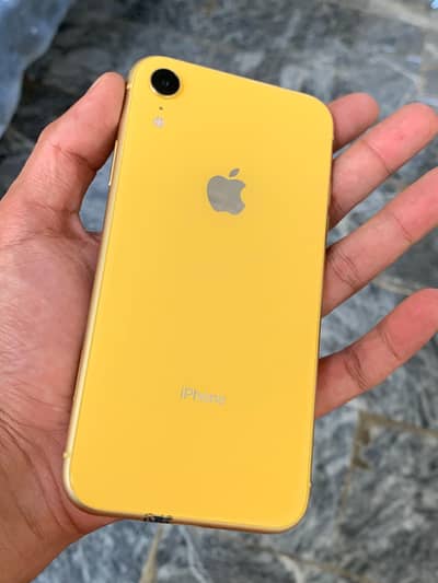 Apple iPhone XR