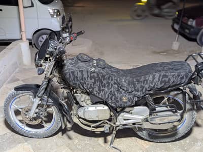 Suzuki || Gs 150 SE || Special Edition || Model 2020