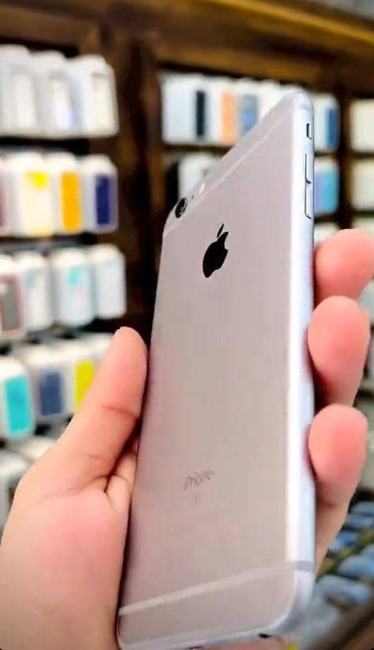 Apple iPhone 6S Plus 0