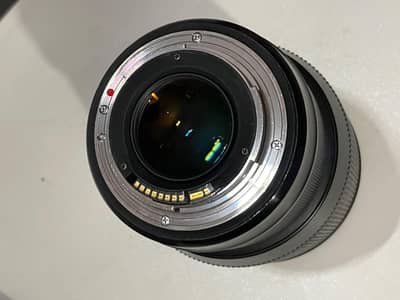 sigma 85 mm 1.4 art lens