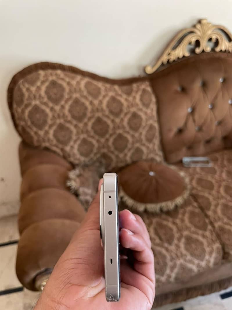 One Plus 13R 4