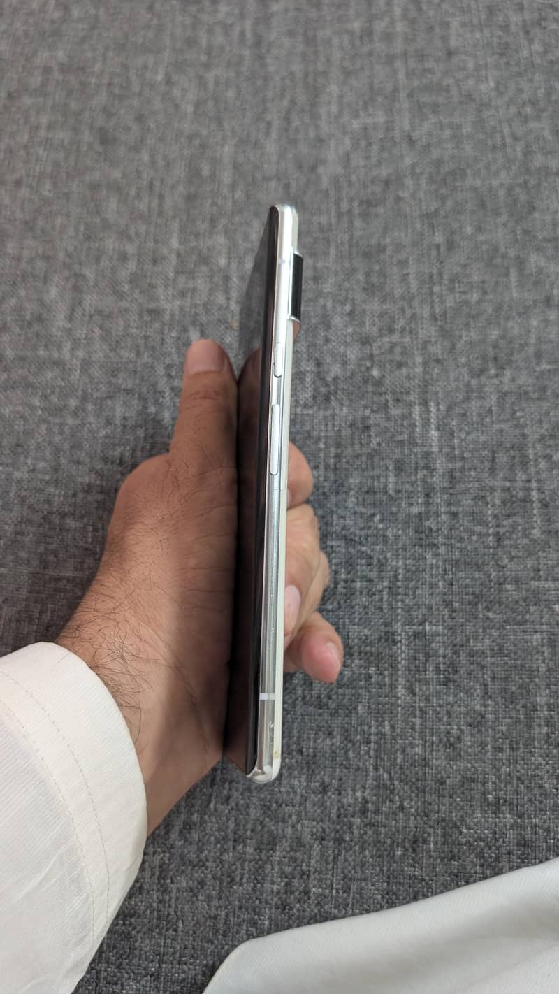 Google Pixel 6 Pro 2