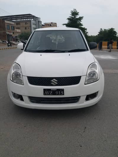 Suzuki Swift 2011 1.3 DLX