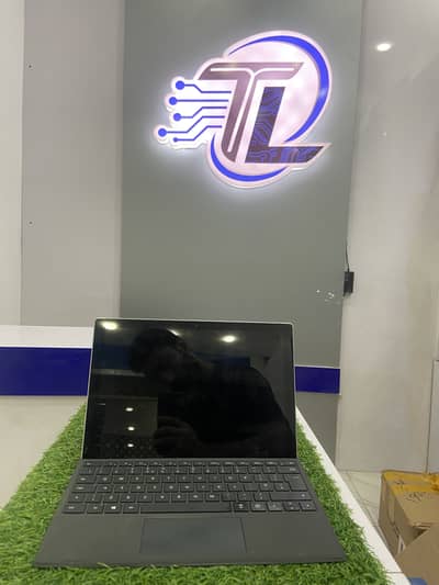 Surface Pro7 Corei5 Gen10th 8GB 128GB Touch White Spot 0300(4800)(107)