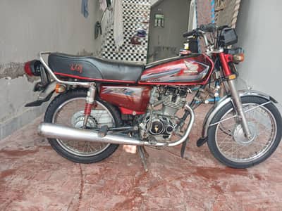 Honda CG 125 2016 model