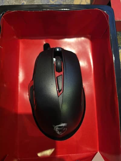 MSI Interceptor DS300 Gaming Mouse (RGB, 8200 DPI