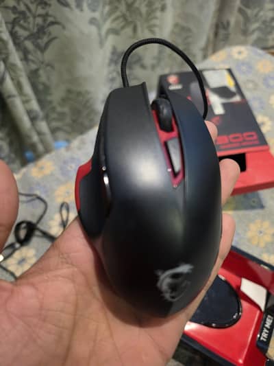 MSI Interceptor DS300 Gaming Mouse (RGB, 8200 DPI