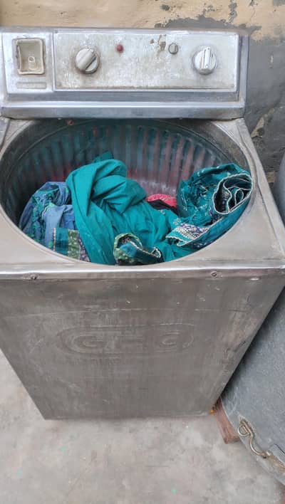 Washing Machine in Excellent Condition | Fully Working | Good Price